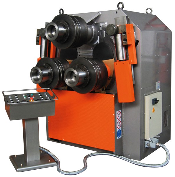 Comac Serie 3000 model 309