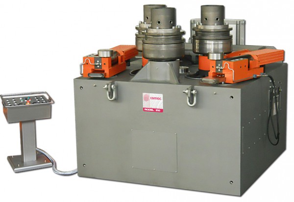 Comac Serie 3000 model 310