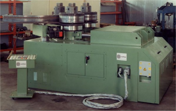 Comac Serie 3000 model 313