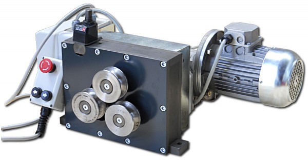 Comac Serie Mignon Model 00M/00E