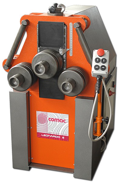 Comac Leonardo 5